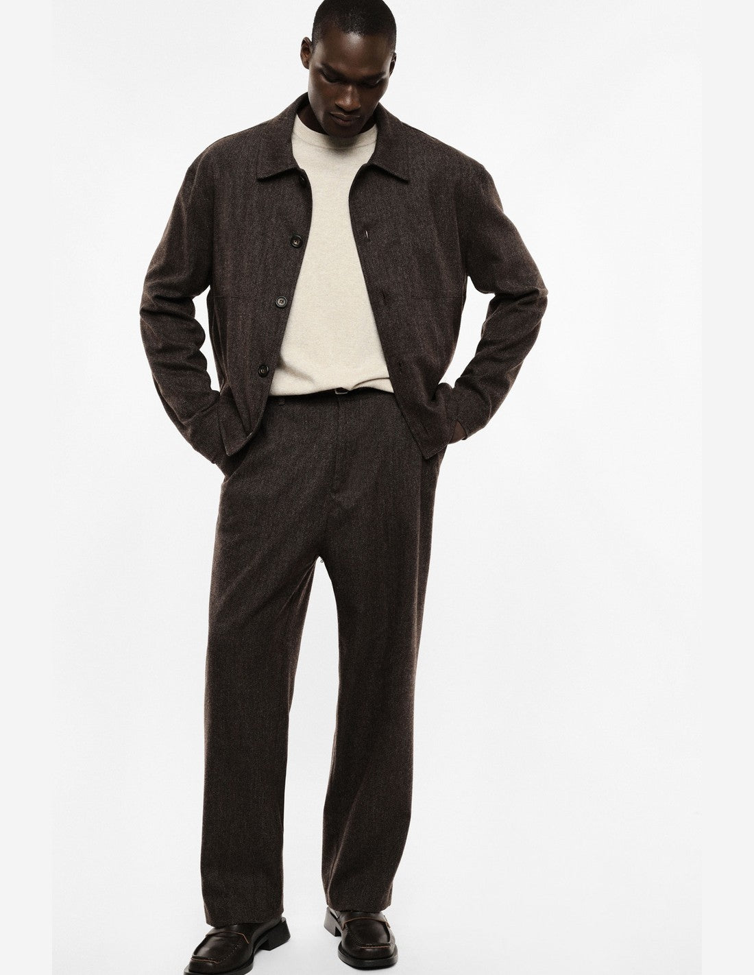 Pantalon regular à poches latérales en laine mélangée Imperial Homme, détail porté