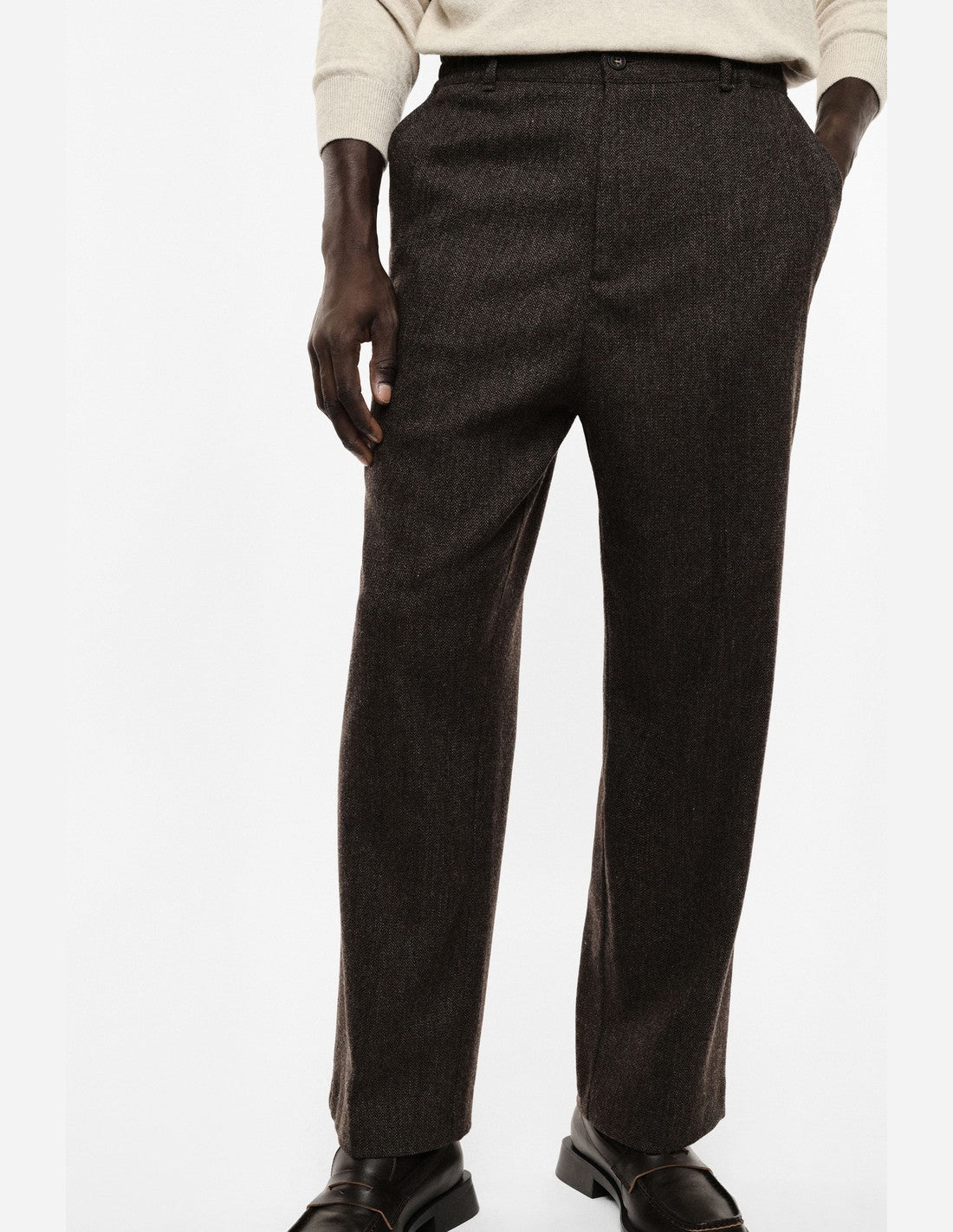 Pantalon regular à poches latérales en laine mélangée Imperial Homme, porté de profil