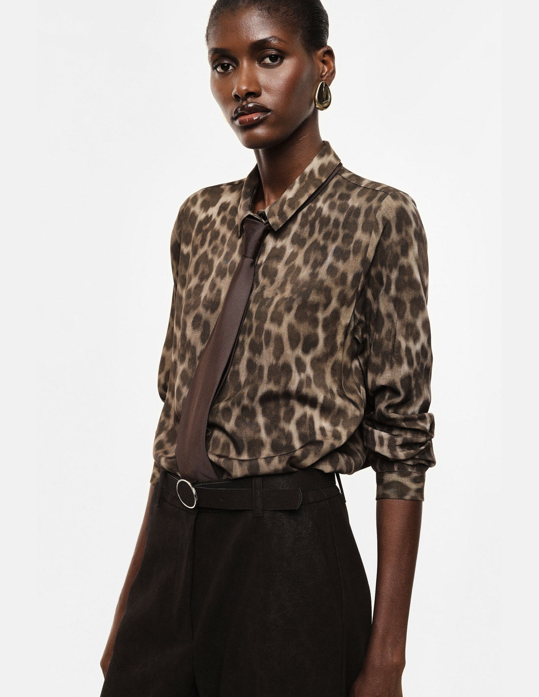 Chemise manches longues imprimé panthère portée – Imperial Femme