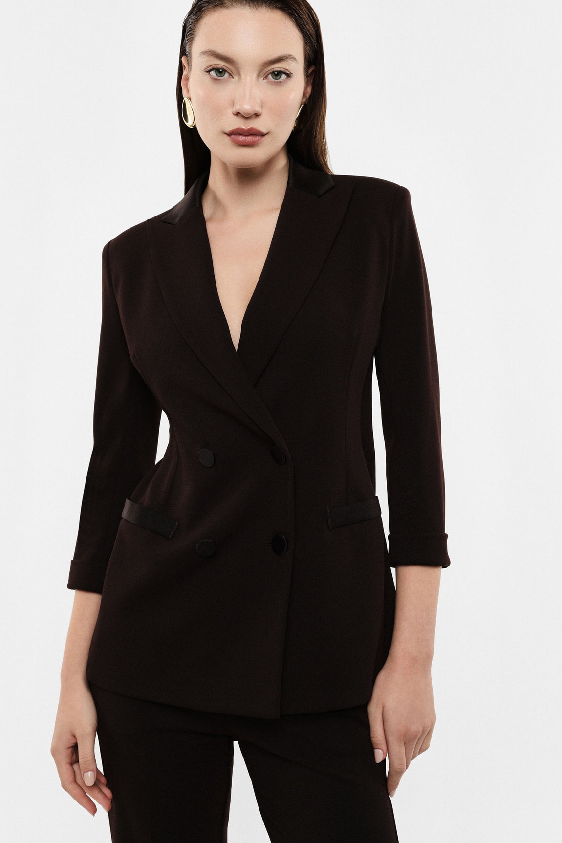 Blazer de smoking manches 3/4 col satin, coloris Marron