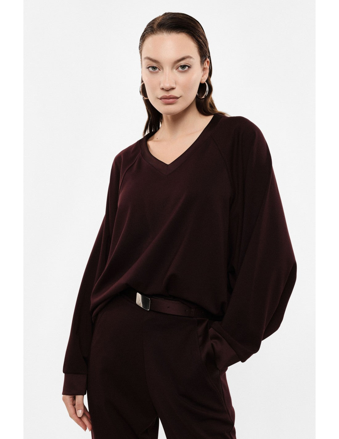 Sweat-shirt col V manches chauve-souris poignets satin – Imperial Femme