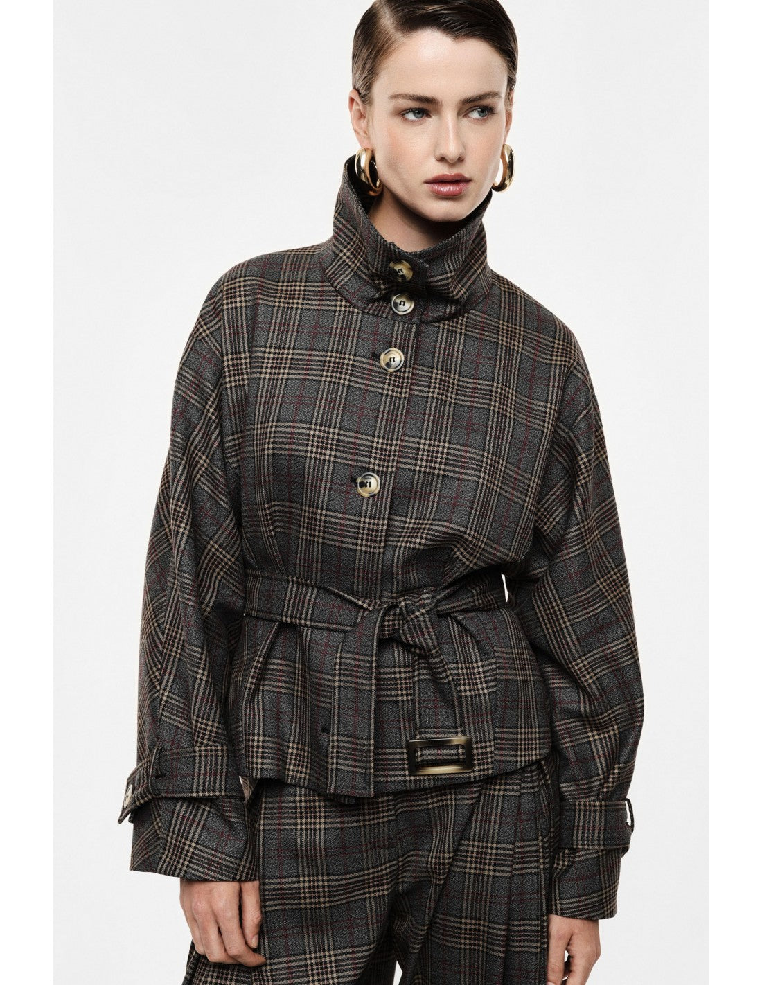 Veste courte ceinturée prince de galles col montant – Imperial Femme