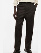 Pantalon regular à poches latérales en laine mélangée Imperial Homme, porté de profil