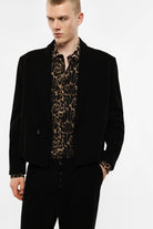 Blazer court droit un bouton porté, détail – Imperial Homme