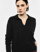 Pull col polo en maille fine, détail du col