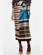 Jupe longue à rayures multicolores nouée sur le côté – multicolore – Imperial Femme