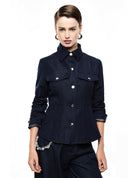 Veste chemise en toile denim boutons métal porté, détail – Bleu denim – Imperial Femme