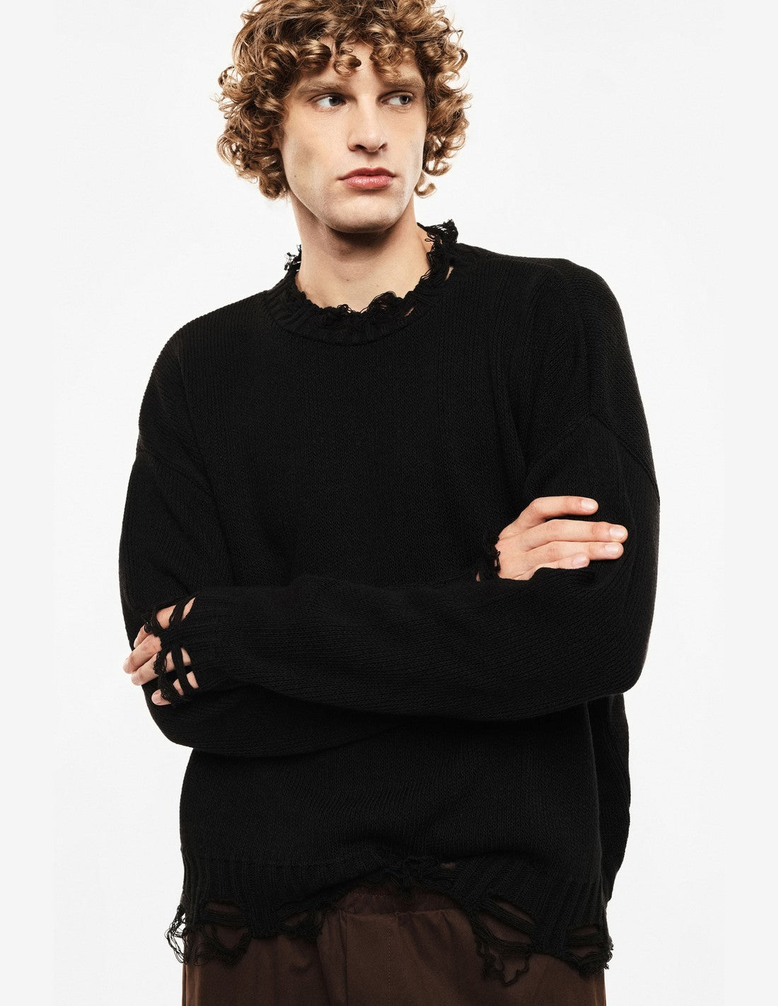 Pull col rond à bords effilochés – noir – Imperial Homme