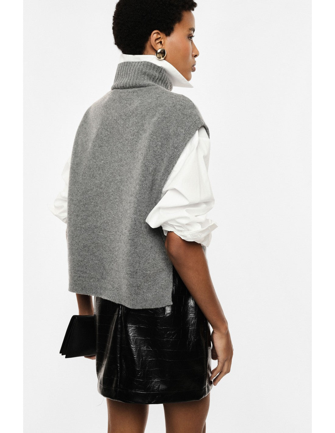 Pull sans manches à col montant et broche porté, dos – Gris chiné – Imperial Femme