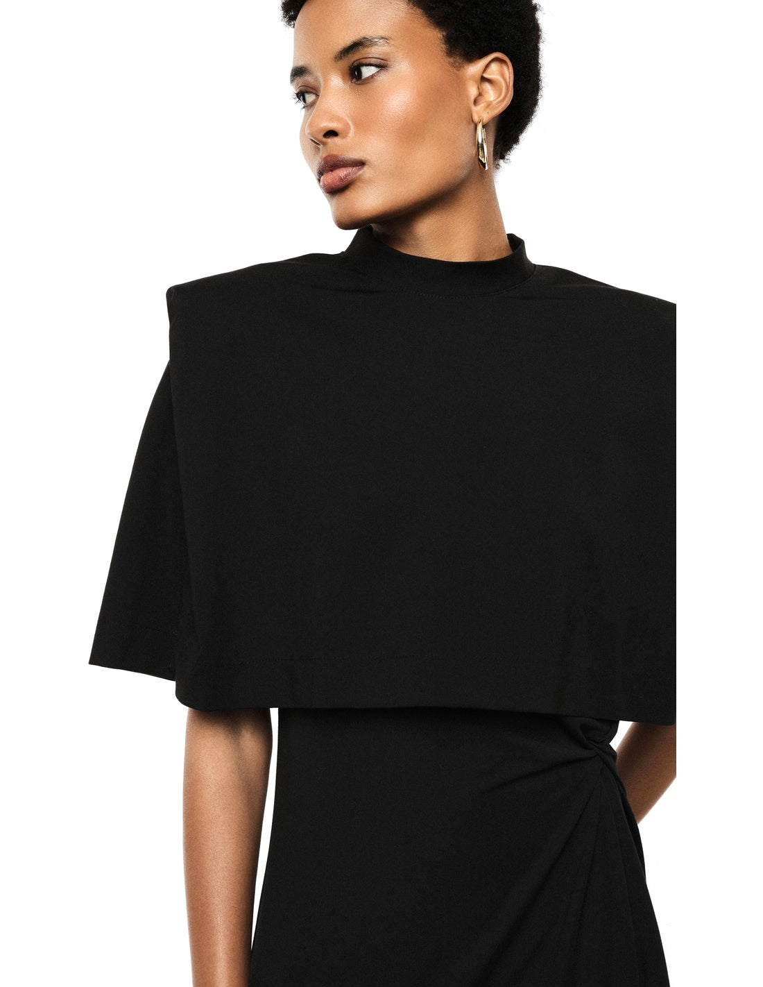Top court sans manches col montant en jersey porté, profil – Noir – Imperial Femme