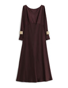Robe longue en crêpe satin col bateau manchettes dorées – Imperial Femme