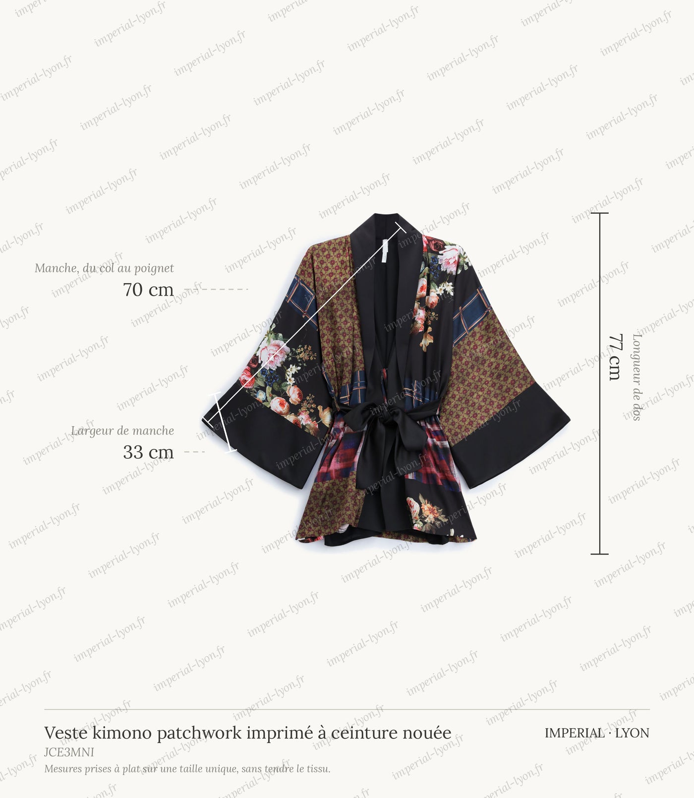 Cartographie des mesures de la veste kimono, relevées à plat sur la taille unique : manche du col au poignet 70 cm, largeur de manche 33 cm, longueur de dos 77 cm