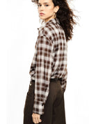 Chemise stretch porté, dos – Écru et marron – Imperial Femme