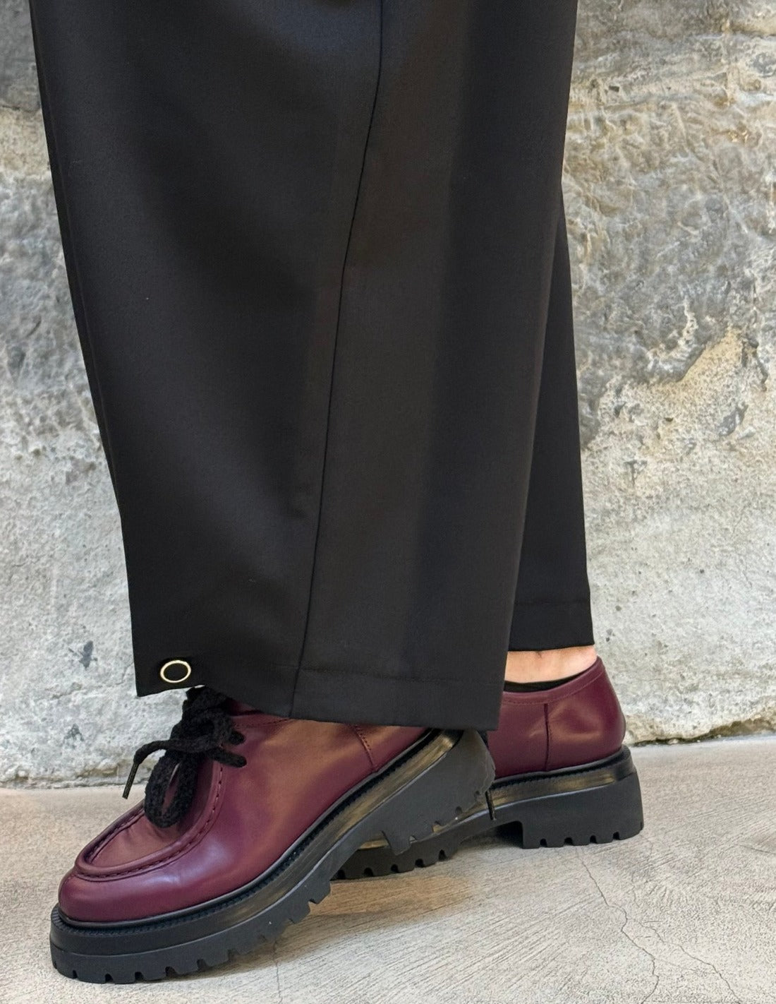 Derbies à lacets en cuir lisse portés – prune – Imperial