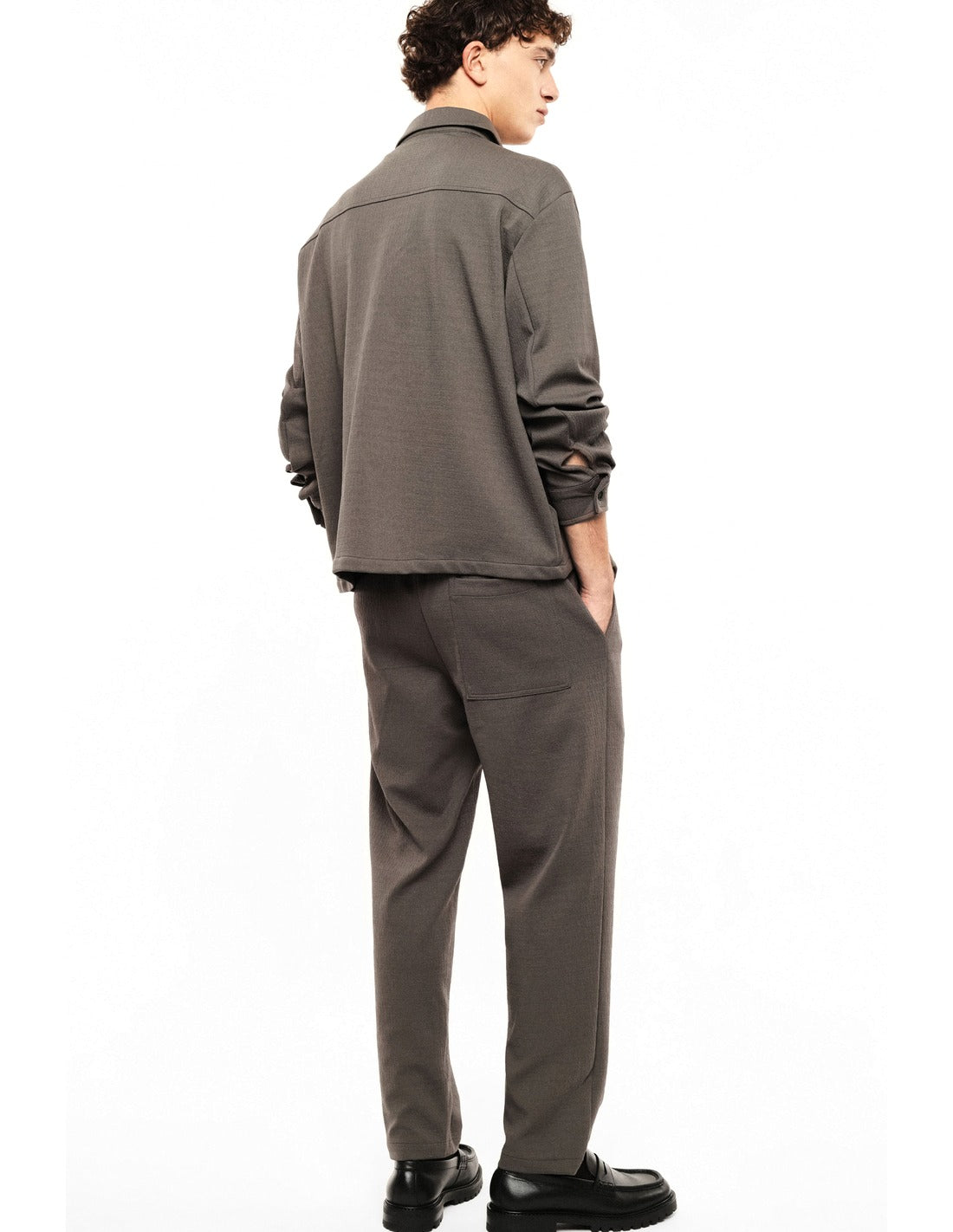 Pantalon fluide à cordon porté, dos – Taupe – Imperial Homme