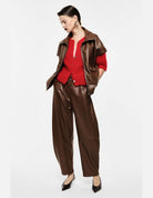 Pantalon ballon effet cuir ceinturé porté – marron – Imperial Femme