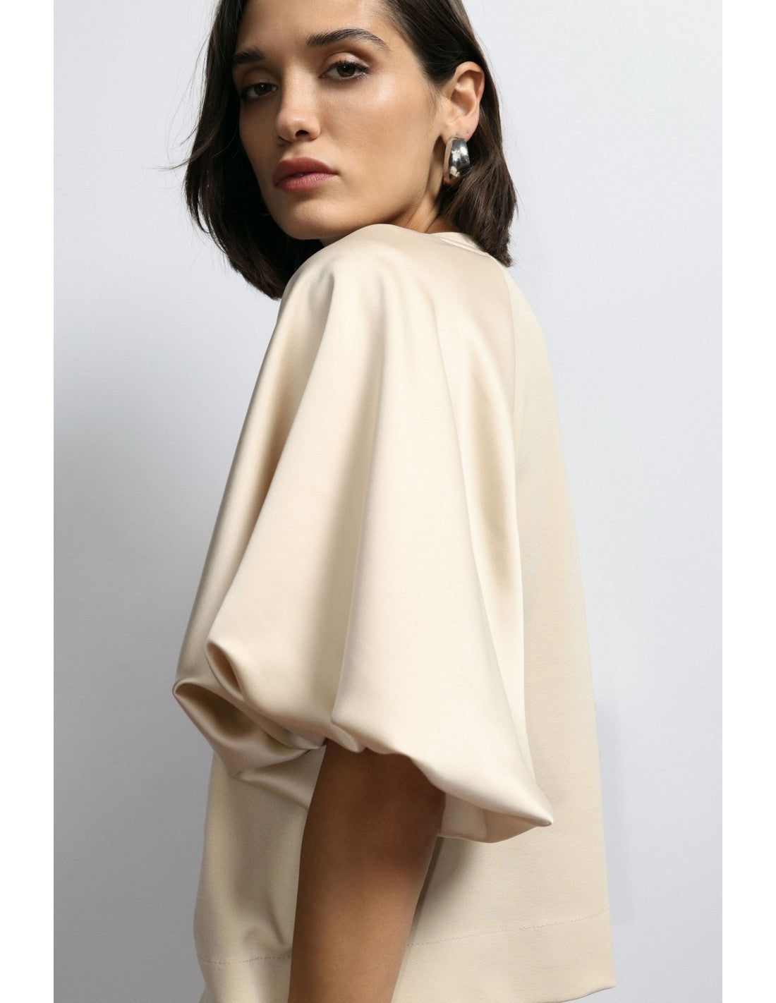 Sweat-shirt droit manches ballon satin – Imperial Femme