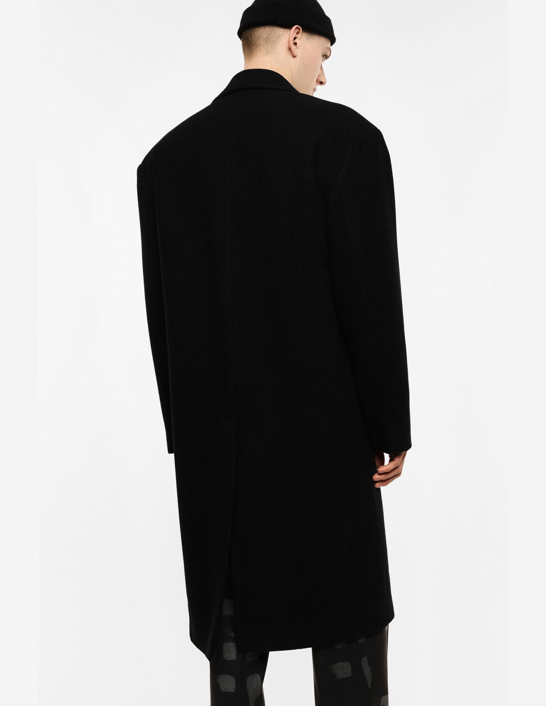 Manteau long oversize en laine mélangée porté, vue de profil – Imperial Homme