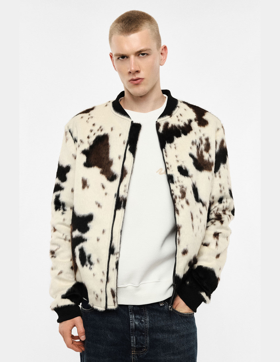 Blouson bomber à motif tacheté, beige, porté de face