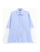 Chemise effet superposé à manches contrastées, bleu ciel/blanc, à plat